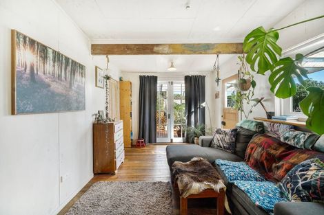 Photo of property in 911 Harington Point Road, Harington Point, Dunedin, 9077