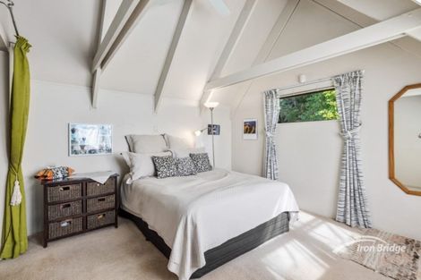 Photo of property in 18 Telstar Place, Beach Haven, Auckland, 0626