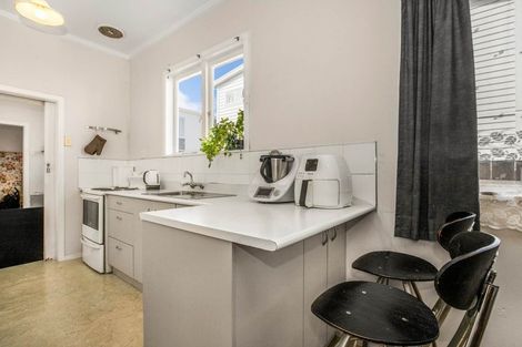 Photo of property in 17 Omana Road, Papatoetoe, Auckland, 2025