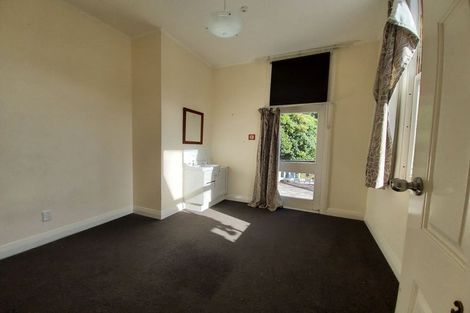 Photo of property in 48 Aurora Terrace, Kelburn, Wellington, 6012