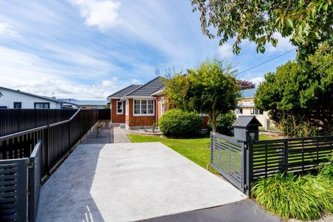 Photo of property in 5 Queen Street, Brighton, Dunedin, 9035