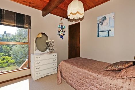 Photo of property in 23 Delhi Road, Hospital Hill, Napier, 4110