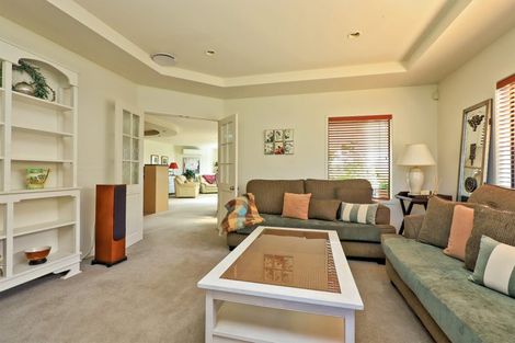 Photo of property in 2 Kentia Place, Havelock North, 4130