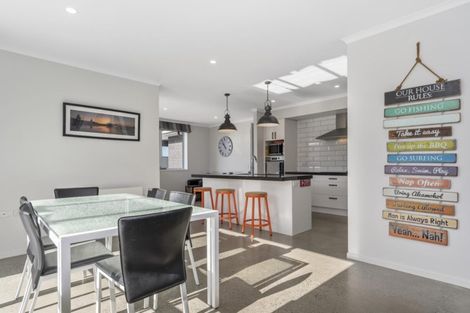 Photo of property in 34 Cassinia Close, Papamoa Beach, Papamoa, 3118