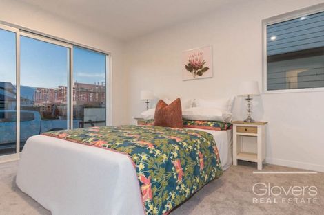 Photo of property in 17 Kearns Drive, Hobsonville, Auckland, 0616