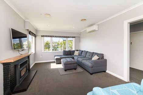 Photo of property in 9 Belvedere Crescent, Takaro, Palmerston North, 4412