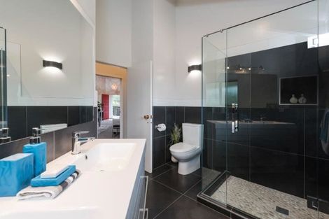 Photo of property in 45 Brick Bay Drive, Sandspit, Warkworth, 0982