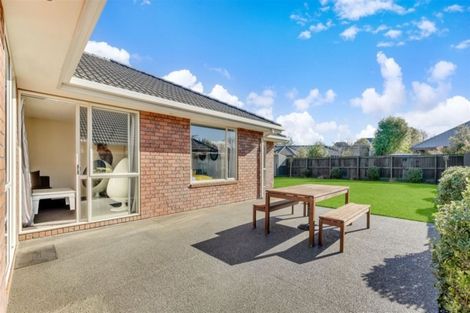 Photo of property in 38 Forest Drive, Parklands, Christchurch, 8083