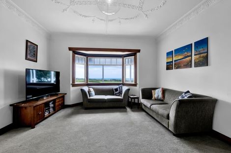 Photo of property in 1444 Carrington Road, Hurworth, New Plymouth, 4371