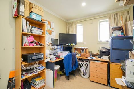 Photo of property in 3 Court Of Ascot, Seaward Bush, Invercargill, 9812