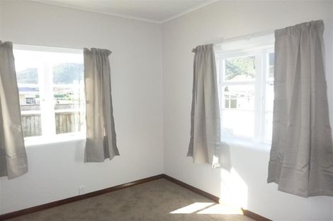 Photo of property in 52 Bell Road, Waiwhetu, Lower Hutt, 5010