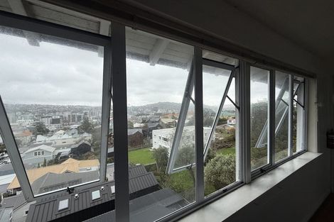 Photo of property in 30 Austin Street, Mount Victoria, Wellington, 6011