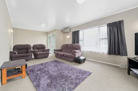 Photo of property in 18 Bradley Place, Nawton, Hamilton, 3200