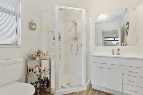 Photo of property in 31 Elan Place, Stanmore Bay, Whangaparaoa, 0932