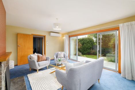 Photo of property in 1/16b Canberra Place, Redwood, Christchurch, 8051