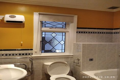 Photo of property in 110 Waiwhetu Road, Waterloo, Lower Hutt, 5011