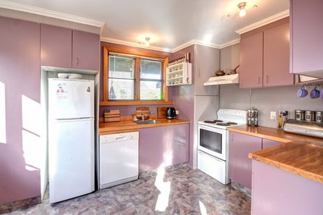 Photo of property in 28 Freyberg Avenue, Sawyers Bay, Port Chalmers, 9023