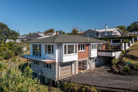 Photo of property in 1/15 Birkley Road, Bayswater, Auckland, 0622