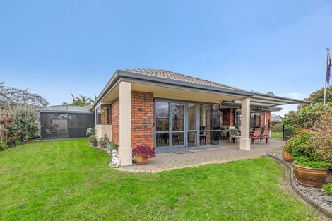 Photo of property in 37 Pacific Cove Drive, Papamoa Beach, Papamoa, 3118