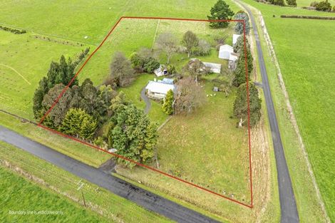 Photo of property in 125 Jackson Road, Kumeroa, Dannevirke, 4972