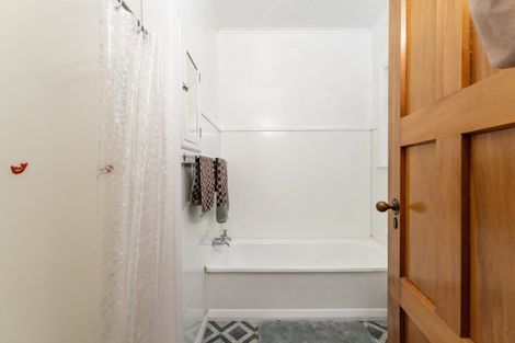 Photo of property in 28 Dornoch Street, Kew, Dunedin, 9012