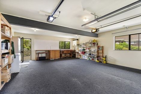 Photo of property in 30 Satara Crescent, Khandallah, Wellington, 6035