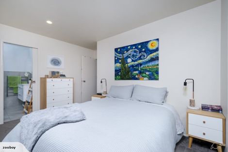 Photo of property in 25 Broadfield Street, Massey, Auckland, 0614