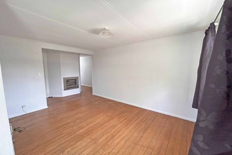 Photo of property in 18 Dowding Street, Melville, Hamilton, 3206