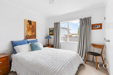 Photo of property in 4 Beach Grove, Omokoroa, 3114