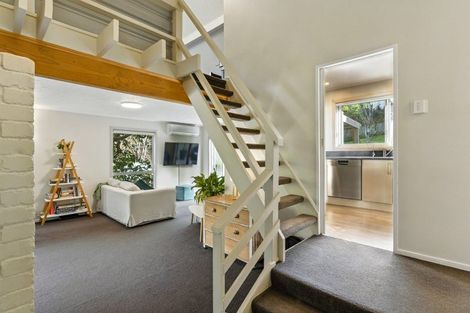 Photo of property in 98 Leinster Avenue, Raumati South, Paraparaumu, 5032