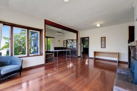 Photo of property in 45 Rock Isle Road, Torbay, Auckland, 0630