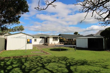 Photo of property in 41 Gordon Street, Dannevirke, 4930