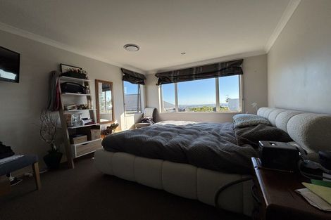 Photo of property in 86 Redoubt Road, Goodwood Heights, Auckland, 2105