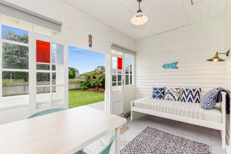 Photo of property in 13 Rauparaha Street, Waikanae Beach, Waikanae, 5036