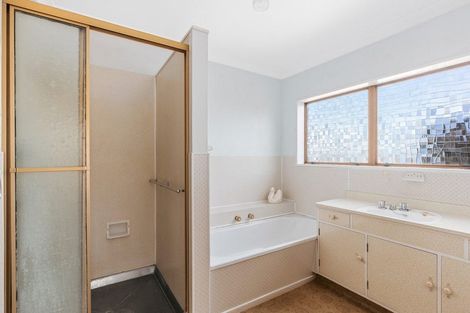 Photo of property in 53 Coppelia Avenue, Omokoroa, 3114