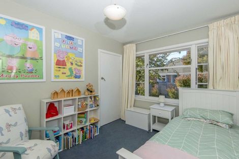 Photo of property in 17 Stanbury Avenue, Somerfield, Christchurch, 8024