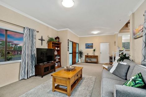 Photo of property in 22 White Heron Drive, Massey, Auckland, 0614