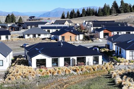Photo of property in 1 Edwards Lane, Lake Tekapo, 7999