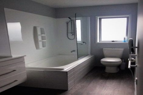 Photo of property in 40 Karere Avenue, Marshland, Christchurch, 8083