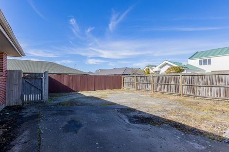 Photo of property in 3/45 Peverel Street, Riccarton, Christchurch, 8041