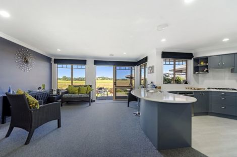 Photo of property in 25 Friesian Place, Grandview Heights, Hamilton, 3200