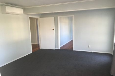 Photo of property in 11 Dowding Street, Melville, Hamilton, 3206