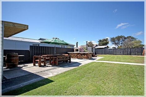 Photo of property in 29 Punga Street, Tangimoana, 4822