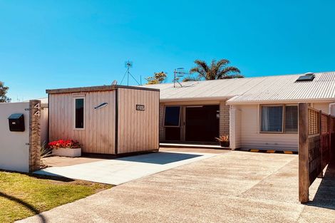 Photo of property in 44 Concord Avenue, Mount Maunganui, 3116