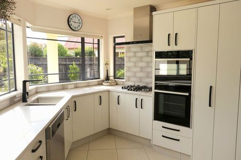 Photo of property in 150 Avenue Road, Greenmeadows, Napier, 4112