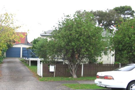 Photo of property in 6 Cranberry Place, Bucklands Beach, Auckland, 2012