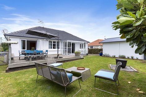 Photo of property in 39 Aliford Avenue, One Tree Hill, Auckland, 1061