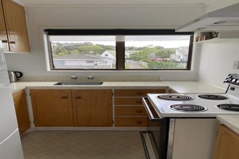 Photo of property in 71 Moore Street, Hillcrest, Auckland, 0627