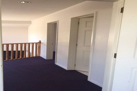 Photo of property in 49a Forrest Hill Road, Milford, Auckland, 0620