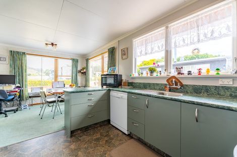 Photo of property in 17 Kenilworth Road, Oamaru North, Oamaru, 9400